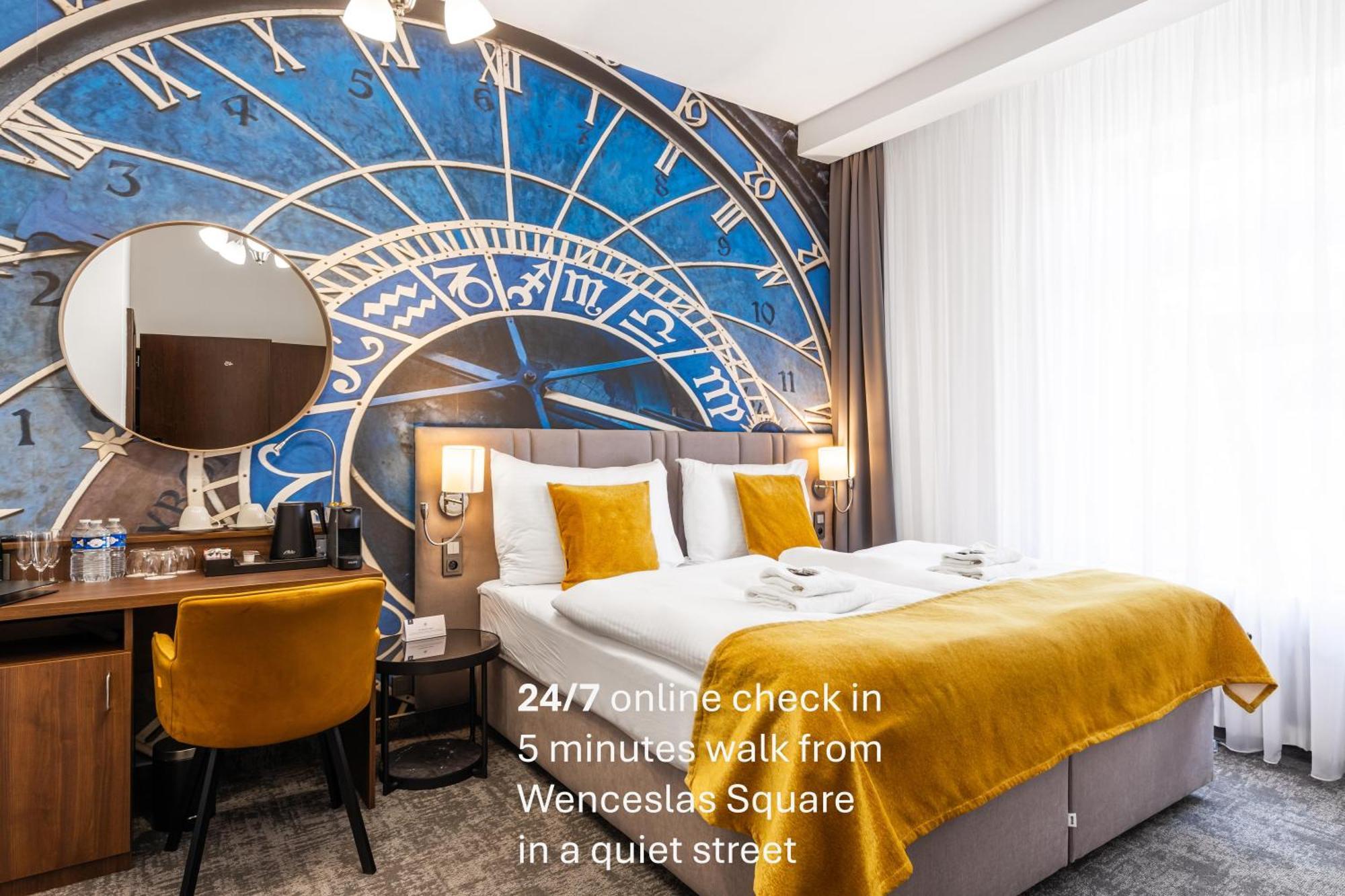 A1 Royal Plaza Hotel Прага Екстериор снимка